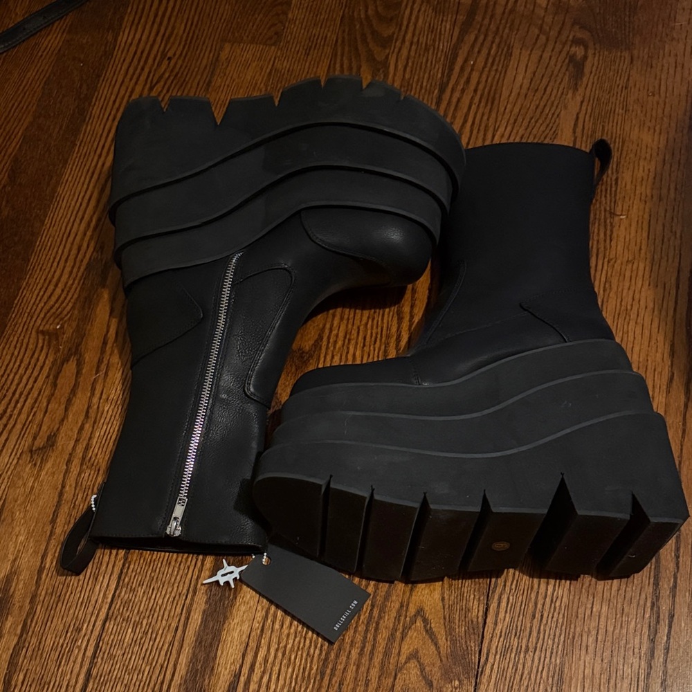 Dolls Kill Black Platform Chunky Boots